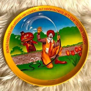 Vintage Ronald McDonald Watering May Flowers Plate McDonald’s 1977